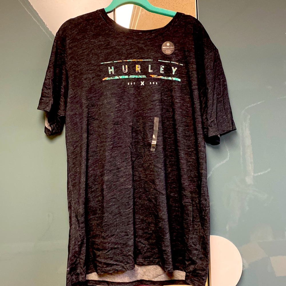 BRAND NEW Hurley Top